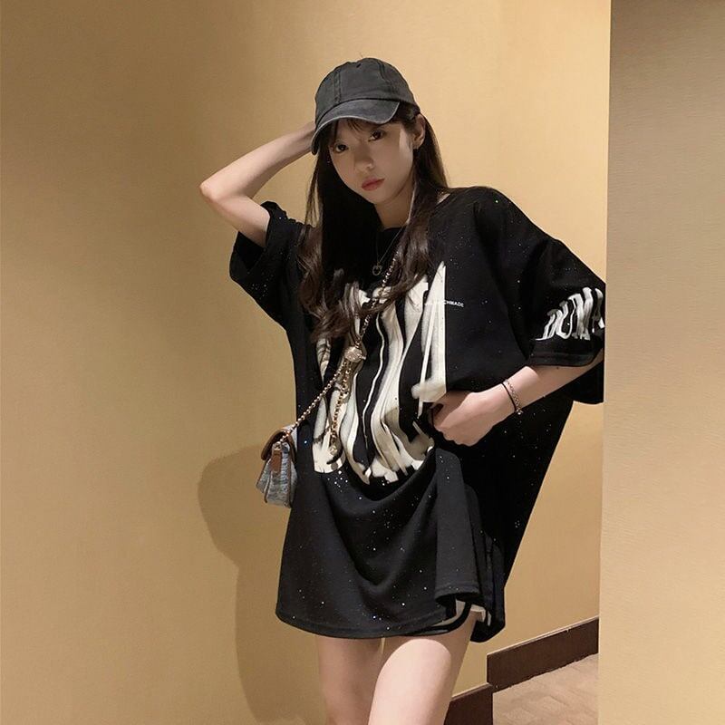 売り切れ必至 アバンギャルド 気質アップ おしゃれ度高め ルーズ 半袖 Tシャツ F-9289