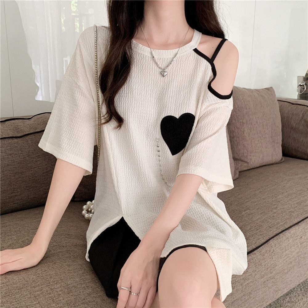超人気商品 オフショルダー ファッション Tシャツ ＜F-8667＞