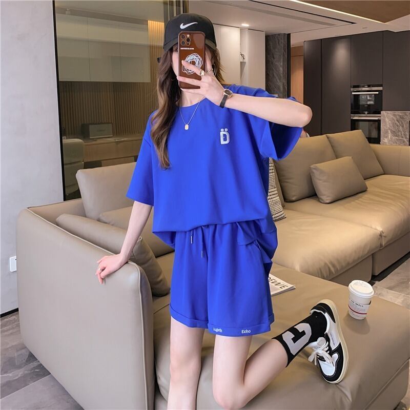 話題沸騰中 カジュアル 肌触り抜群 全3色 半袖 Tシャツ ショートパンツ セットアップ ＜F-8973＞