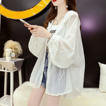 美人度アップ   透け感 UVカット フード付き パーカー ＜F-1902＞