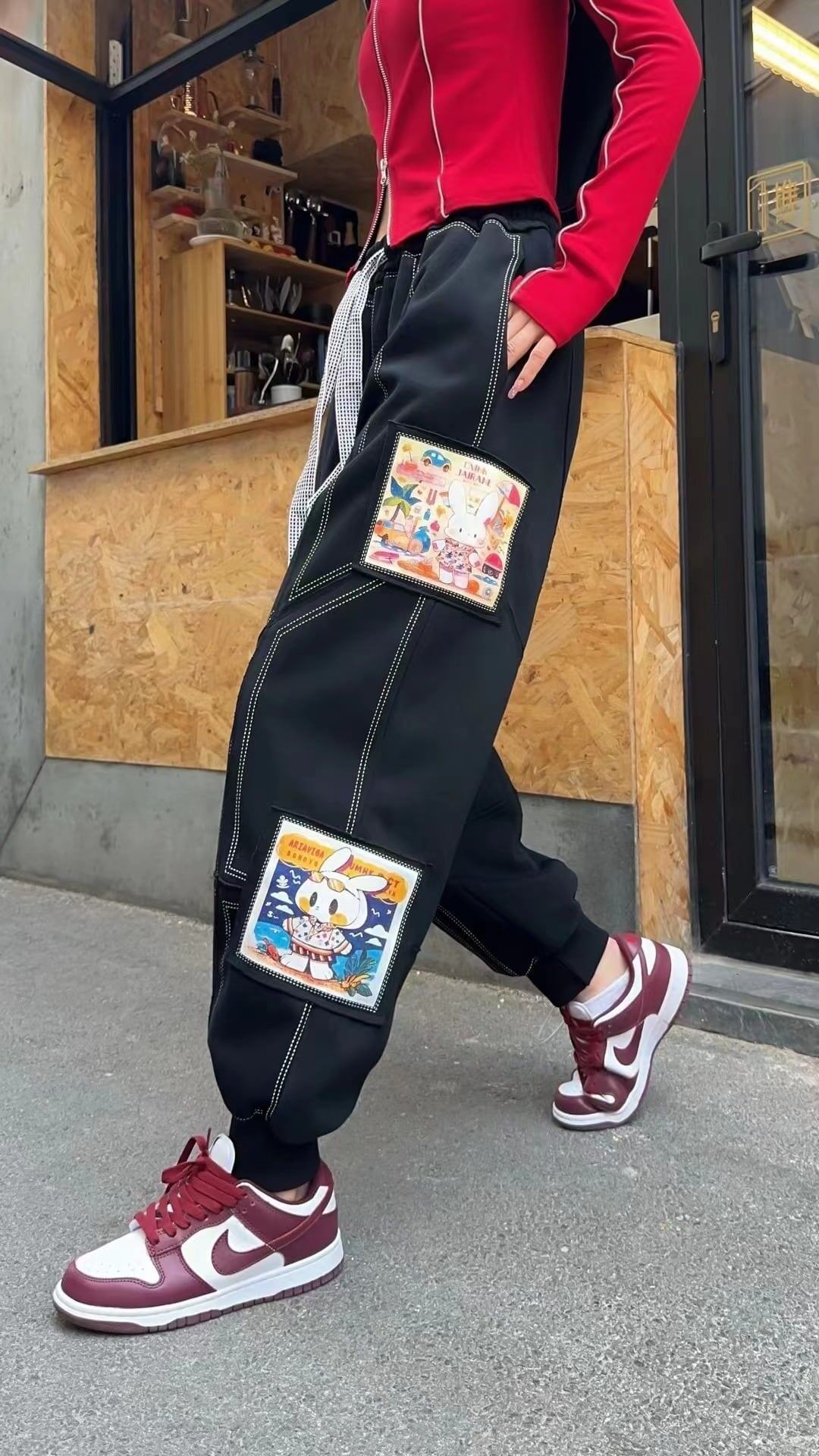 大活躍 高見えデザイン スタイルアップ効果抜群 切り替え プリント 全4色 カジュアルパンツF-9358