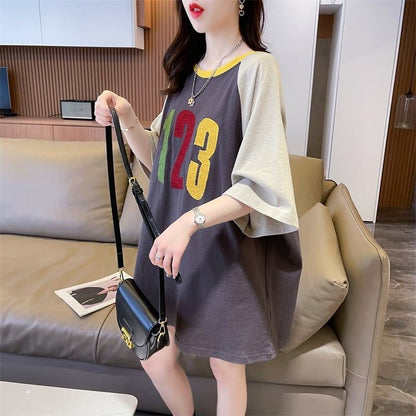 絶対欲しい カラーマッチング 数字刺? ロング Tシャツ ゆったり 半袖 ＜F-2896＞