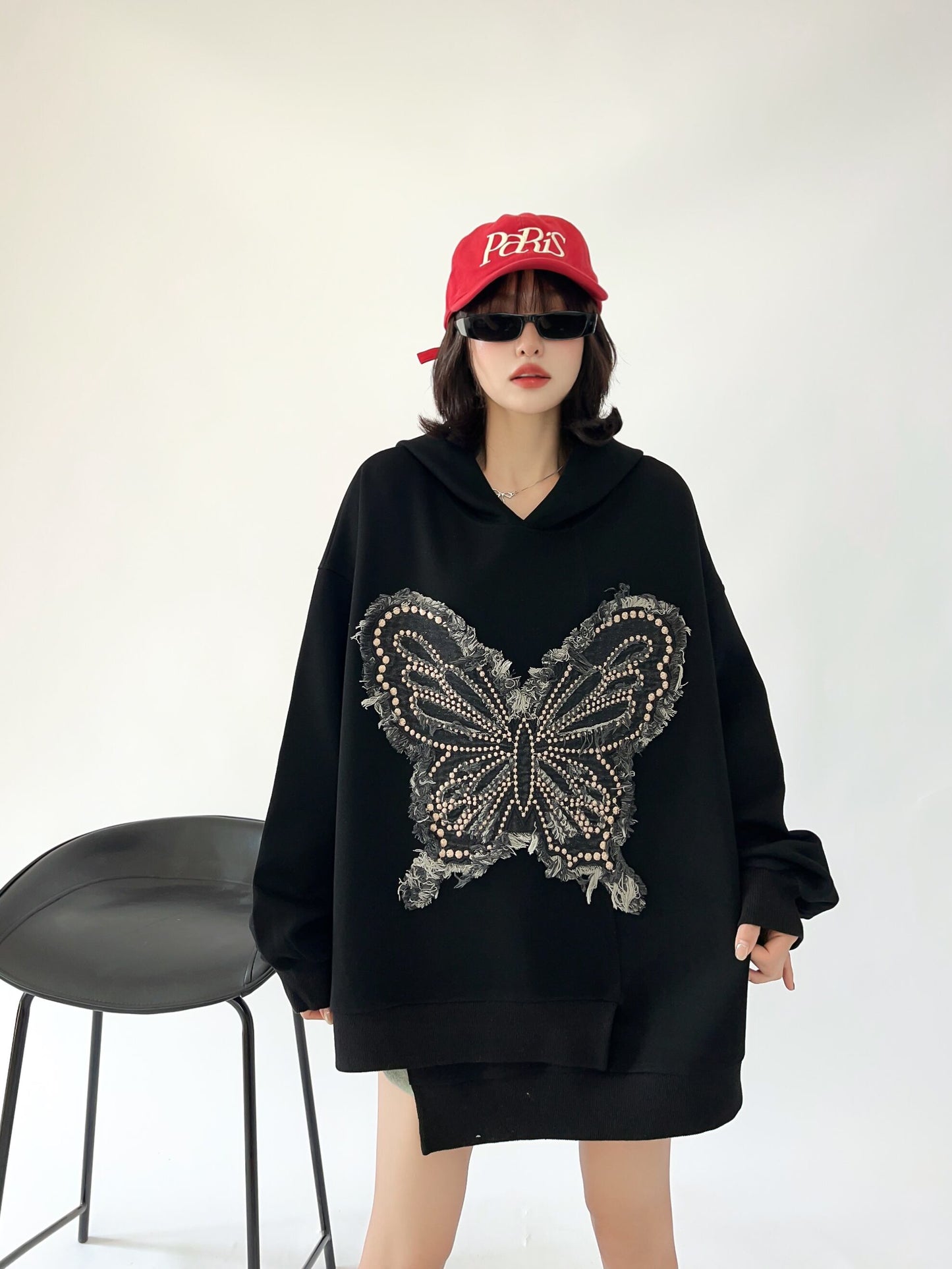 都市ファッショ デザイン オシャレ おしゃれ度高め 刺繍 ホットダイヤモンド カジュアル 3色選択 パーカーF-9290