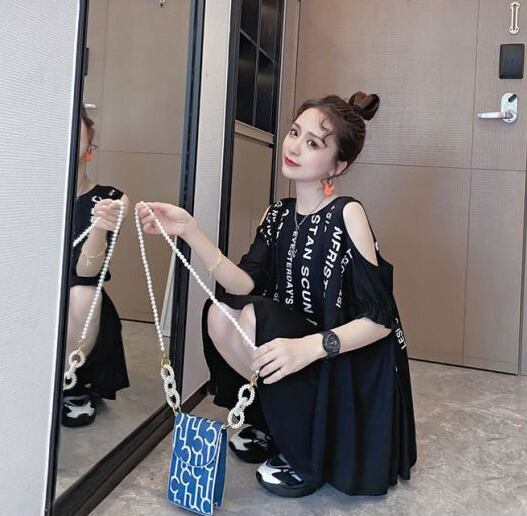柔らかくて優しい印象 ファッション 美人度アップ プリント 全3色 半袖 Tシャツ F-9088