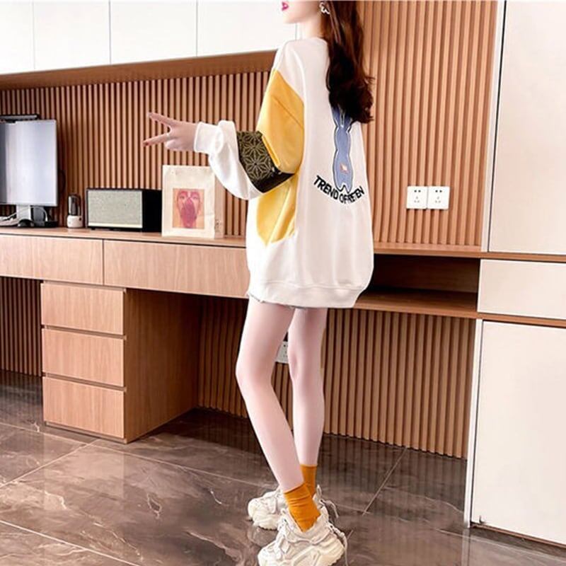 オシャレ感たっぷり   美人度アップ パーカー＜F-3010＞
