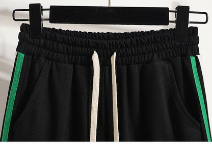 軽い生地が夏にぴったり！ スタイリッシュさ ゆったり感アップ ハイウエスト 全2色 パンツ ＜F-9112＞