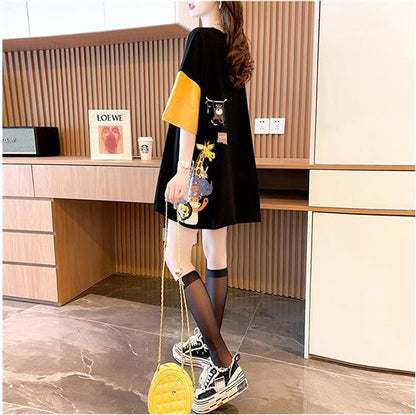 遊び心溢れるキュートなデザインのレディースゆったり半袖Tシャツ<F-2855>