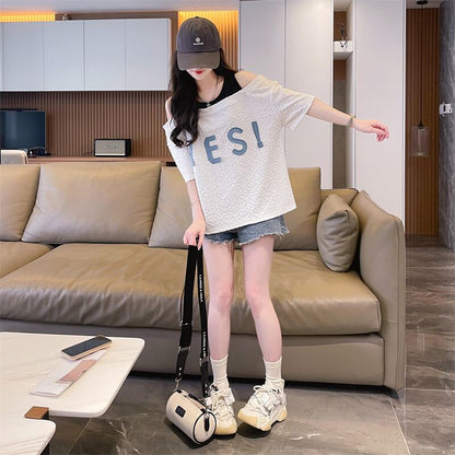 新商品 ゆったり カジュアル プリント オープンショルダー 2色 半袖Tシャツ＜F-8282＞