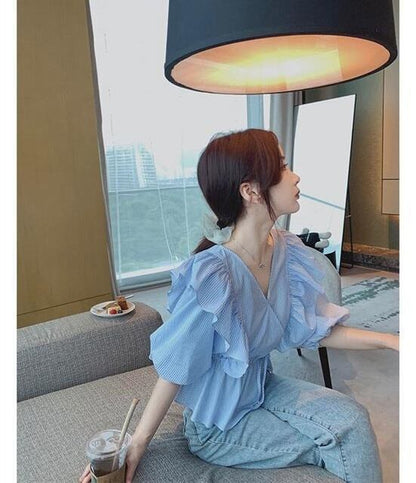 今季マストバイ 大活躍 早い者勝ち 着回し力抜群 売り切れ必至 Tシャツ <F-11908>