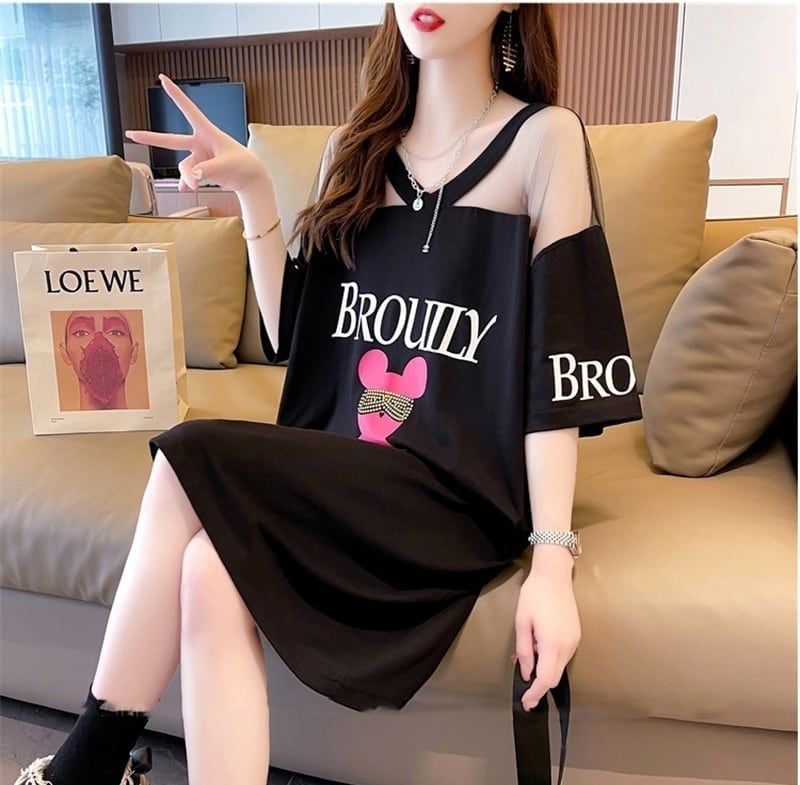 売り切れ必至 Vネック セクシー 切り替え チュール プリントTシャツ ゆったりワンピース ＜F-3050＞
