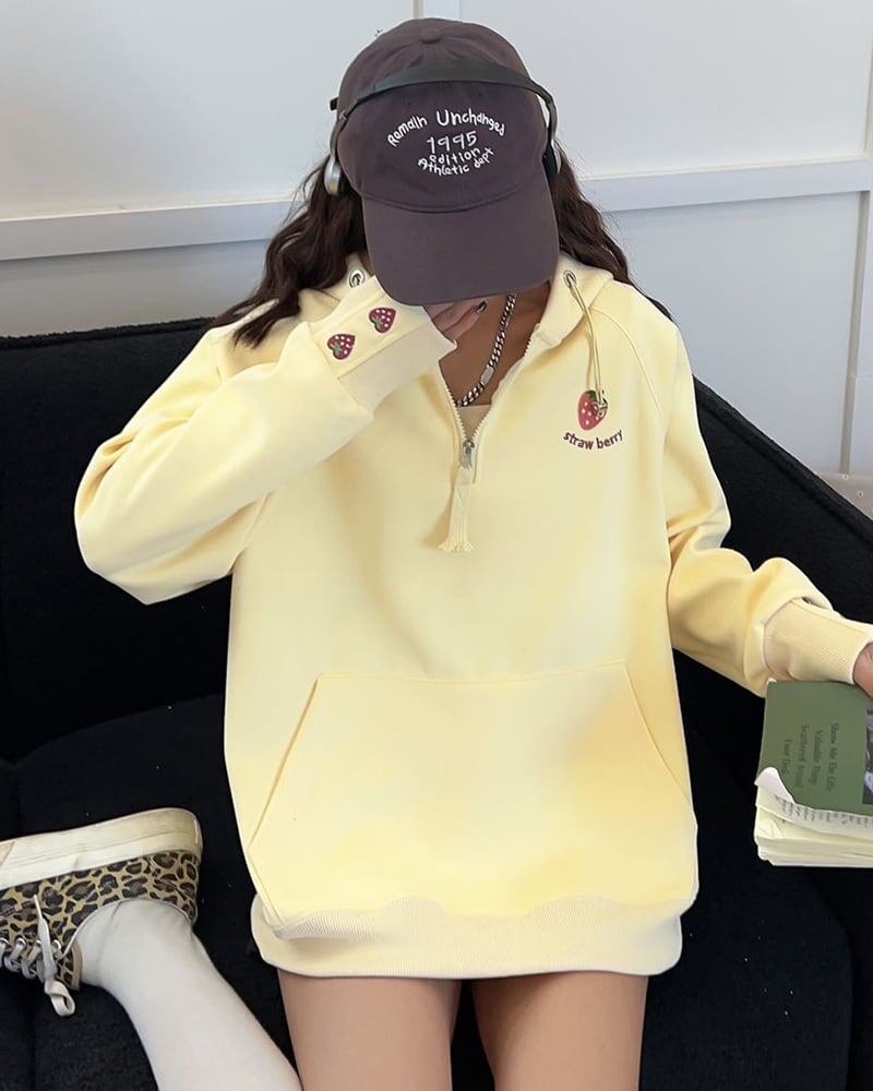 定番シンプル   いちごロゴ