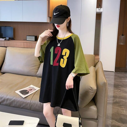 絶対欲しい   数字刺 Tシャツ ゆったり 半袖 ＜F-2896＞